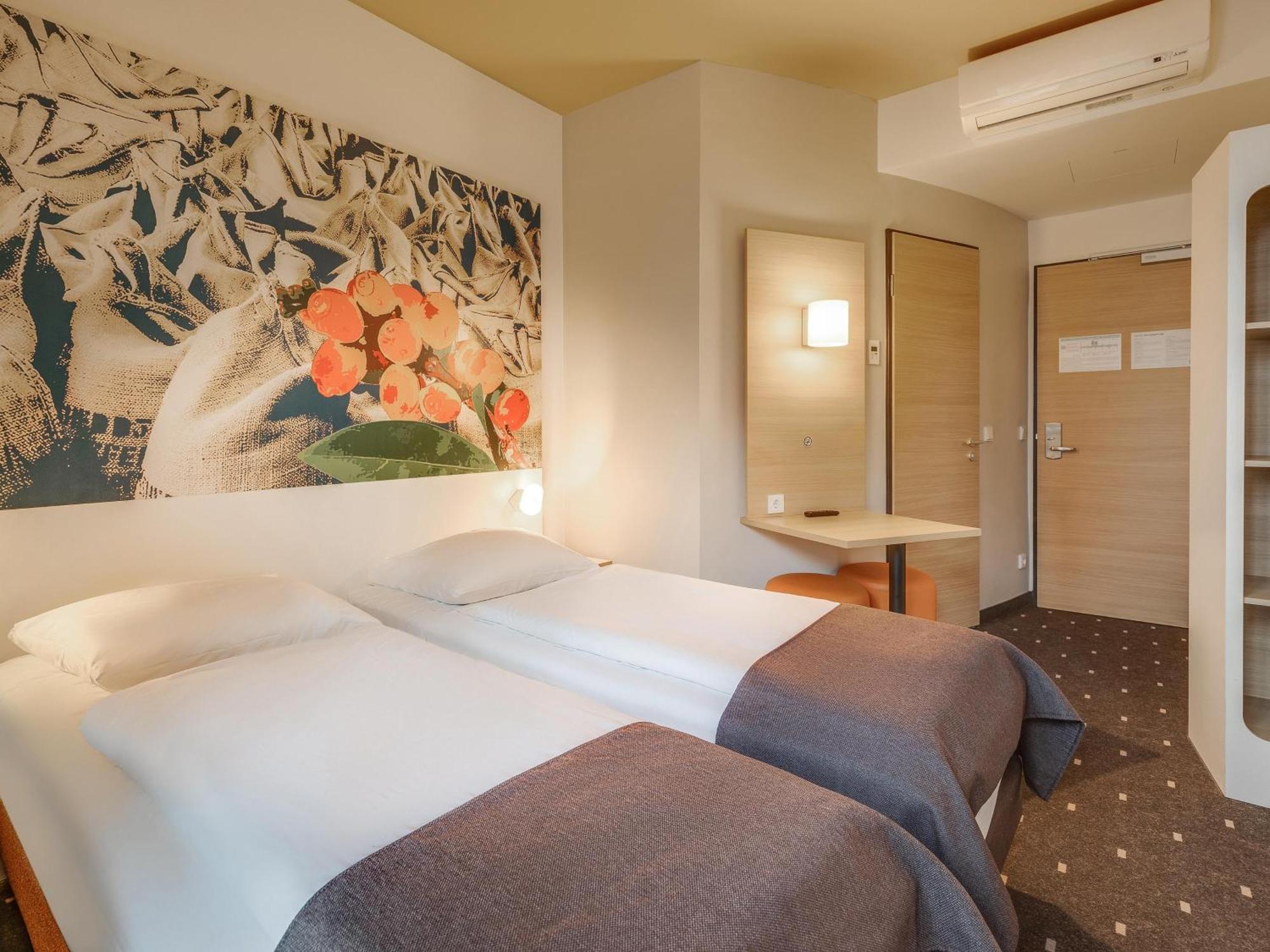 B&B Hotel Bremen-Ueberseestadt Екстер'єр фото